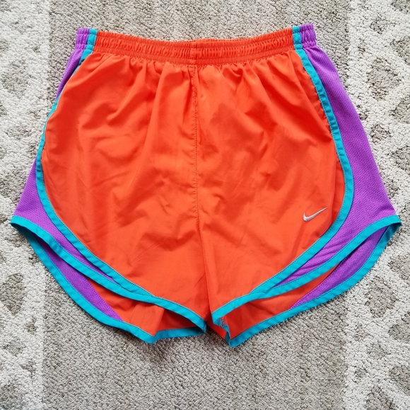 Nike Dri-Fit Tempo Shorts - Picture 6 of 6